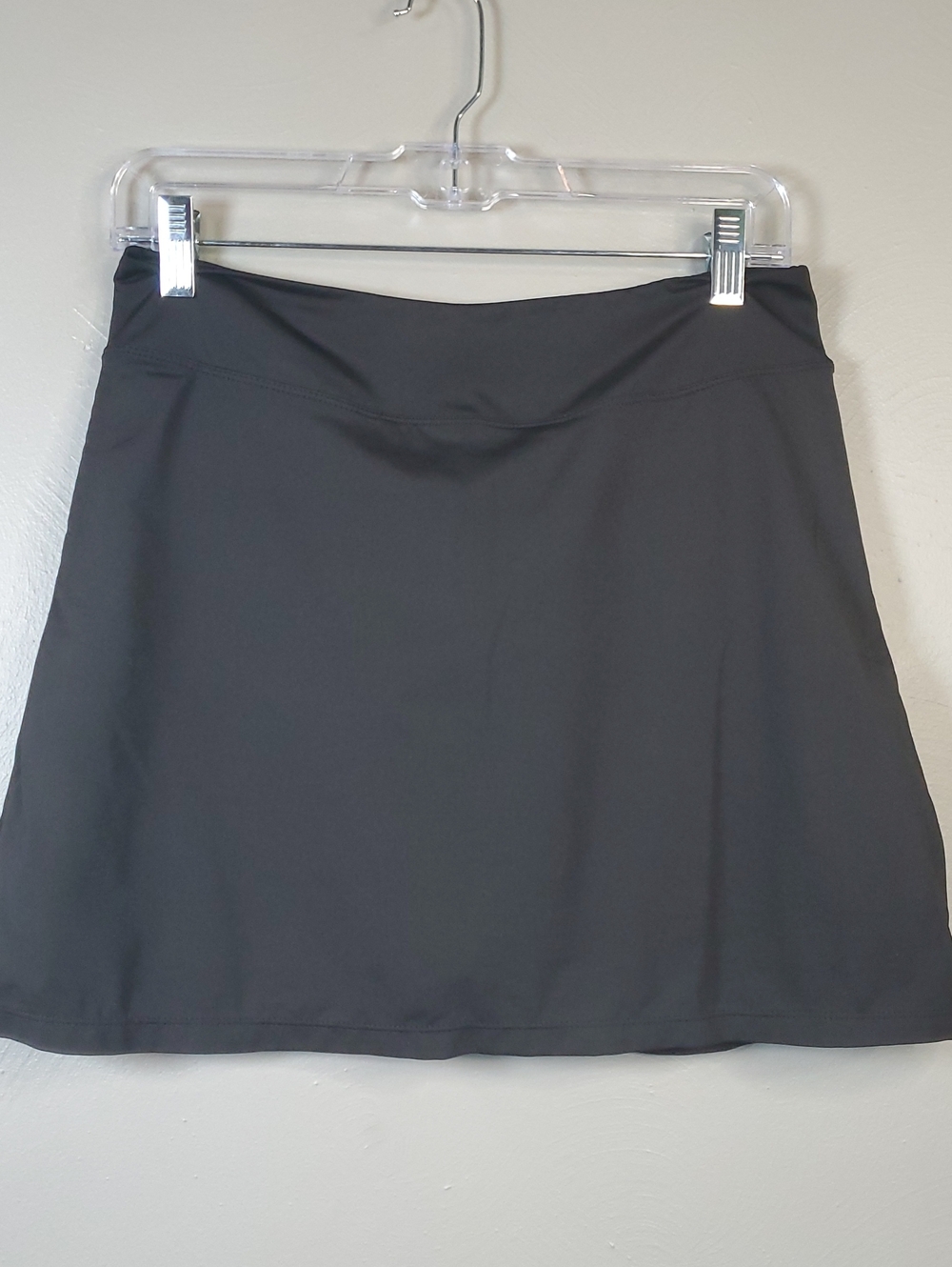 Women’s Stylezone Black A-Line Swim Skirt W/ Undershorts. Medium